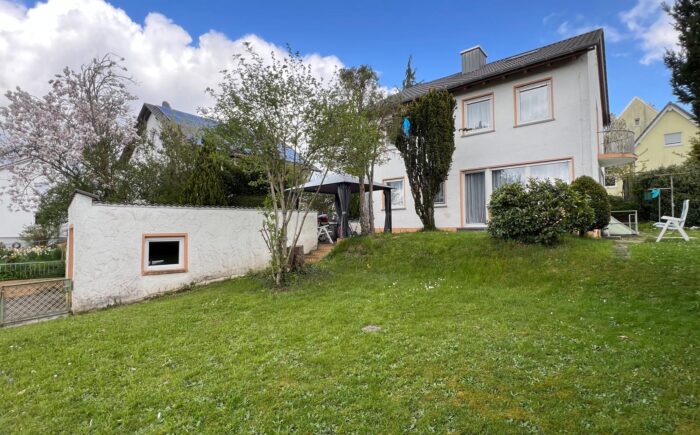 5ef18383-39ff-43eb-a0da-073c791f5520