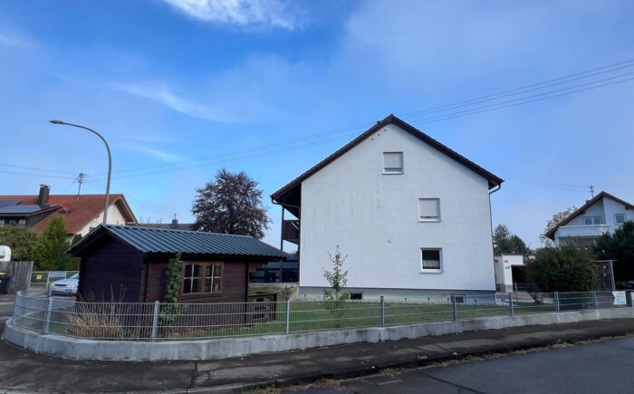 Ansicht Haus und Garten